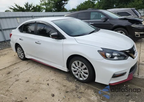 2017 Nissan Sentra Sr Turbo z USA, uszkodzony, nr VIN 3N1CB7AP3HY324849